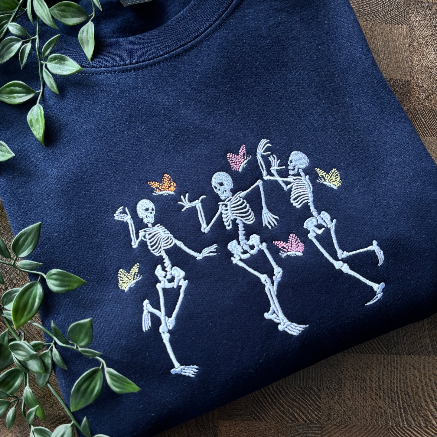 SKELLIES IN BLOOM EMBROIDERED SWEATSHIRT
