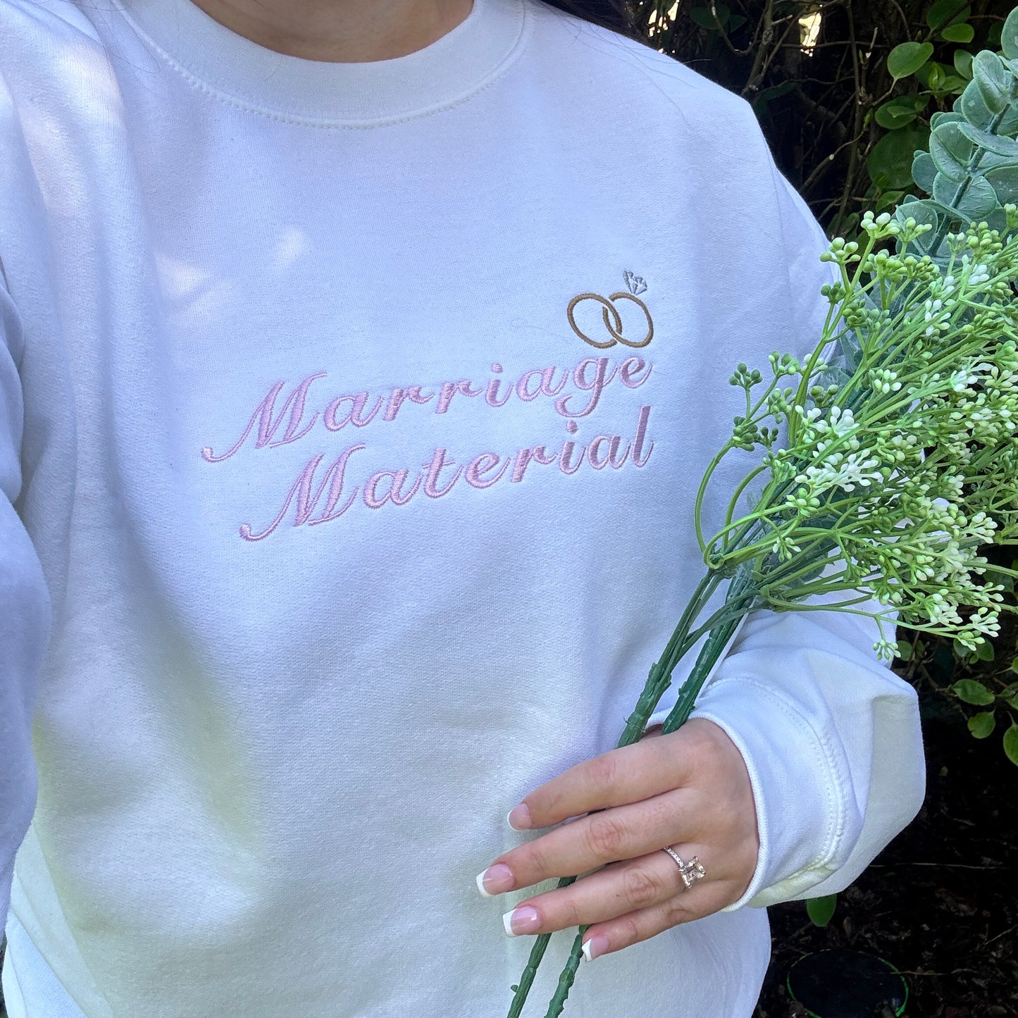 MARRIAGE MATERIAL EMBROIDERED SWEATSHIRT
