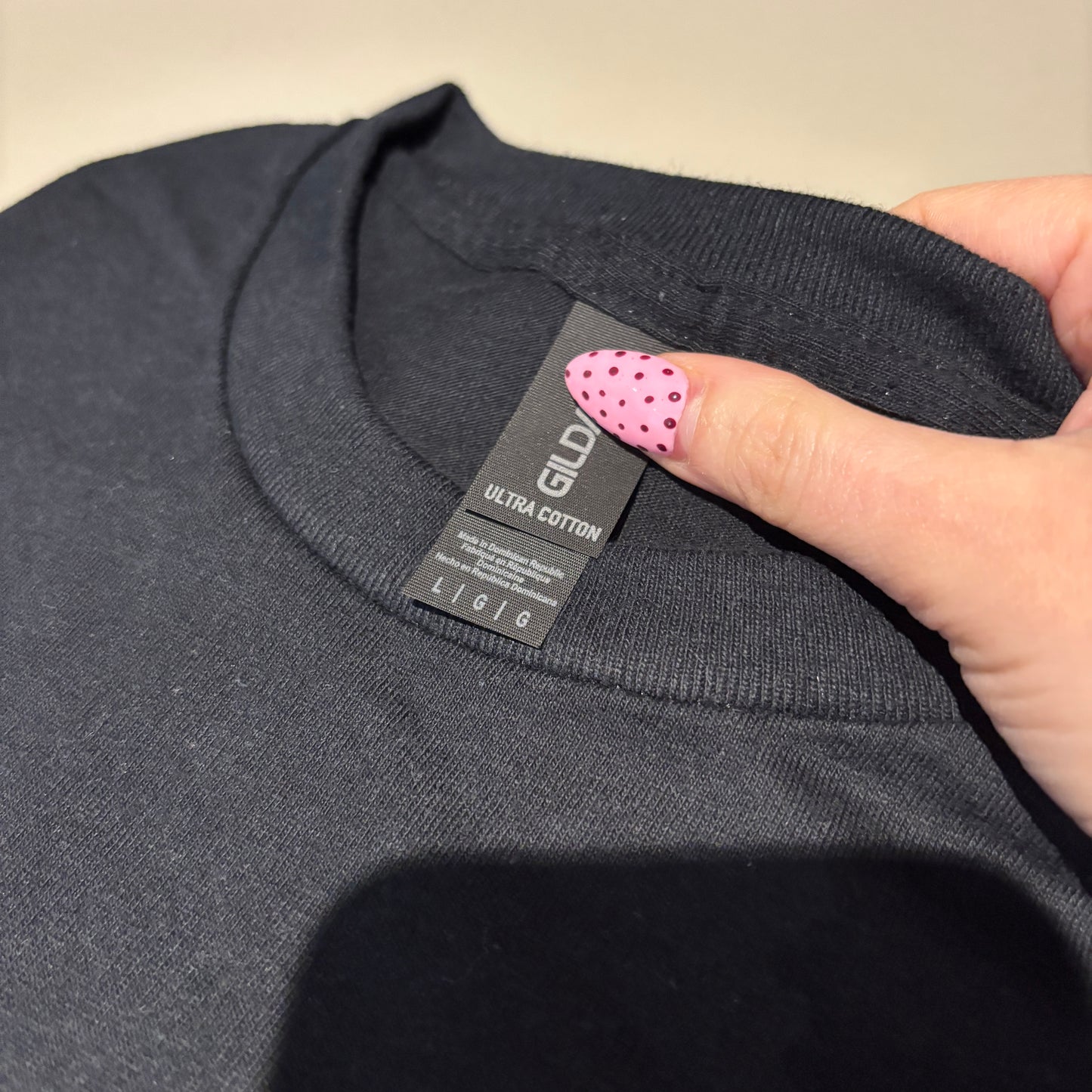 LARGE BLACK COWBOY ROMANCE TEE