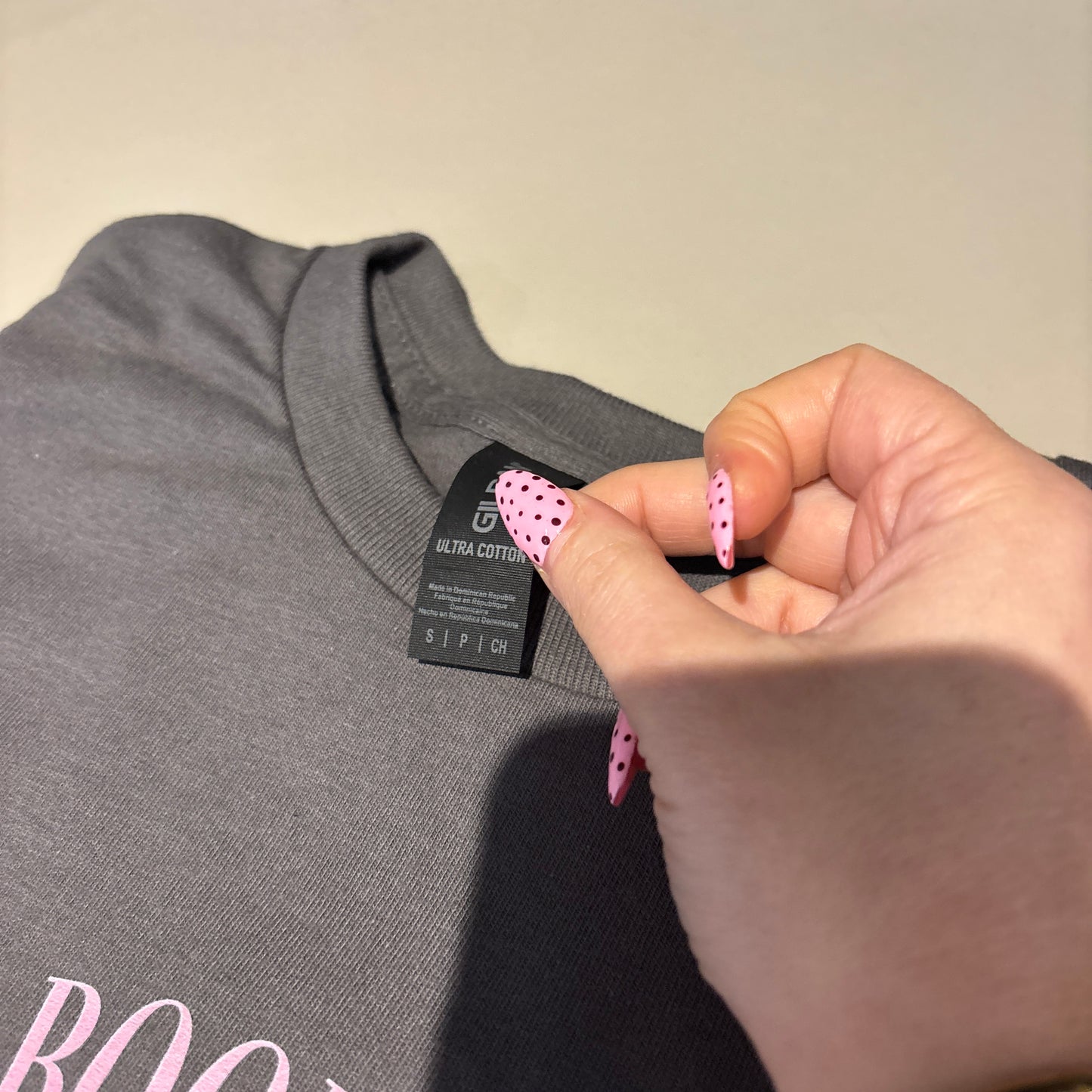 SMALL CHARCOAL BUYING BOOKS LIKE I'LL LIVE FOREVER TEE