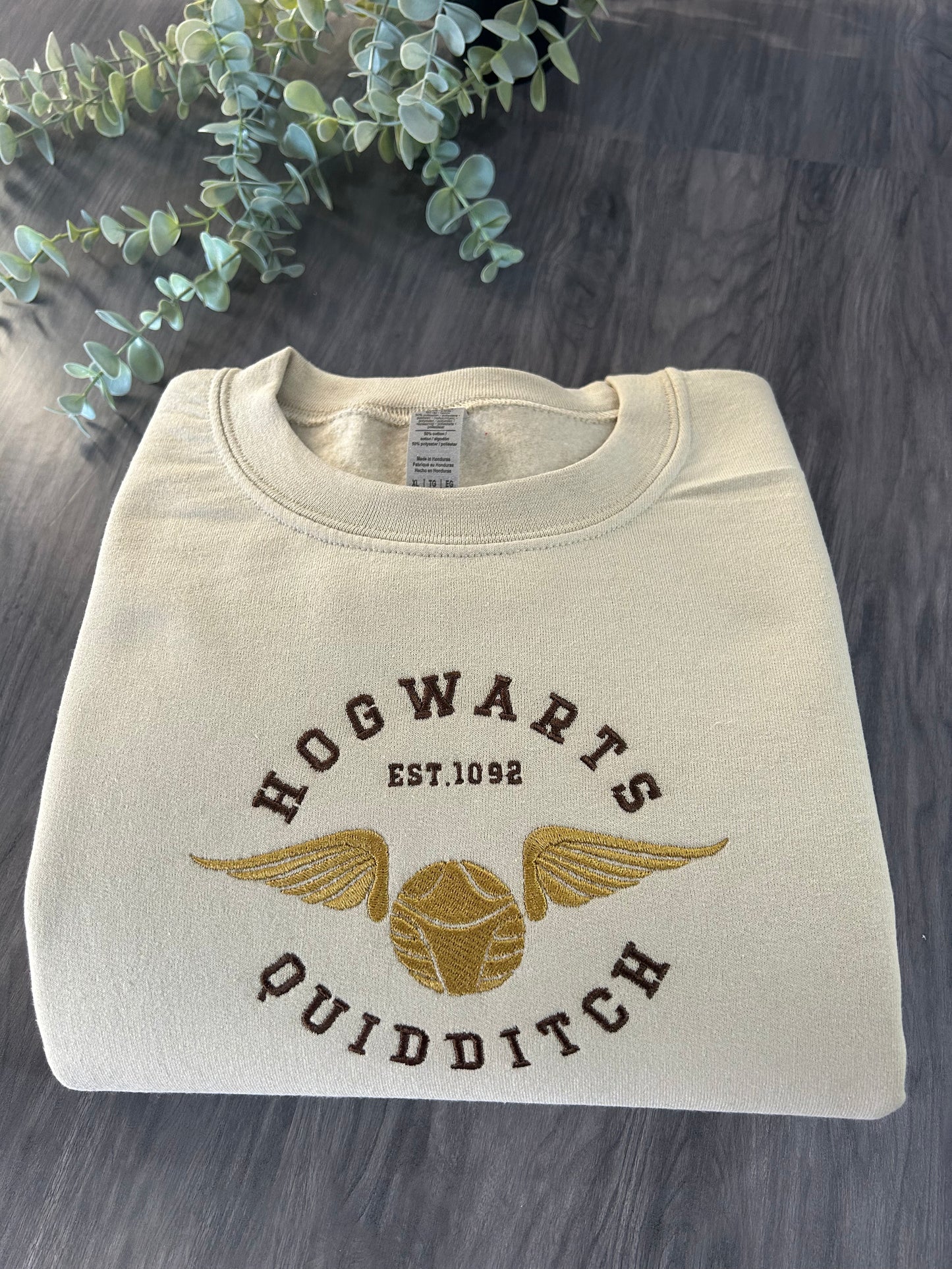 QUIDDITCH EMBROIDERED SWEATSHIRT
