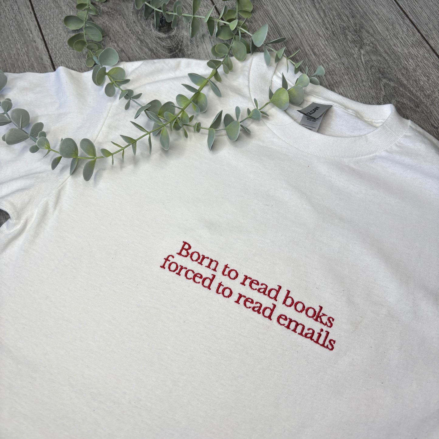 BORN TO READ BOOKS EMBROIDERED SWEATSHIRT/ T-SHIRT