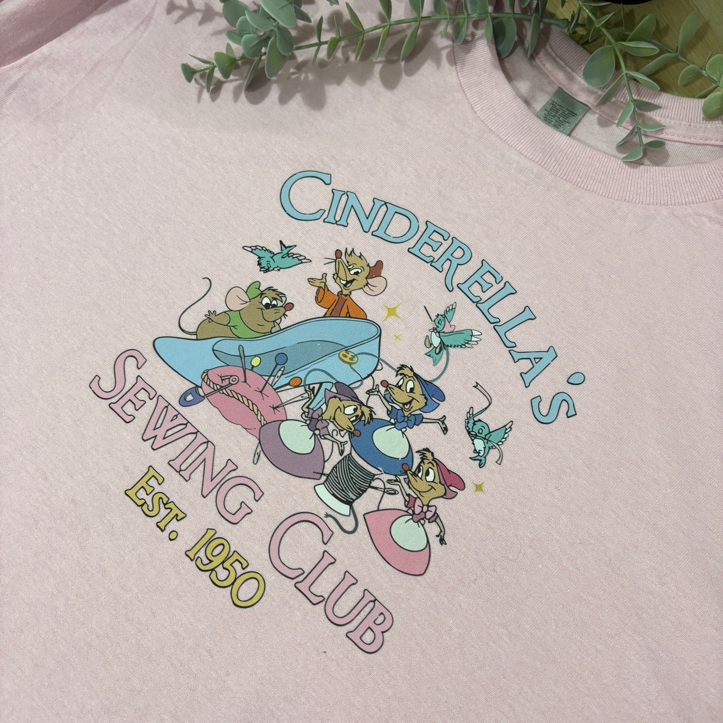 CINDERELLA SEWING CLUB PRINTED T-SHIRT/SWEATSHIRT