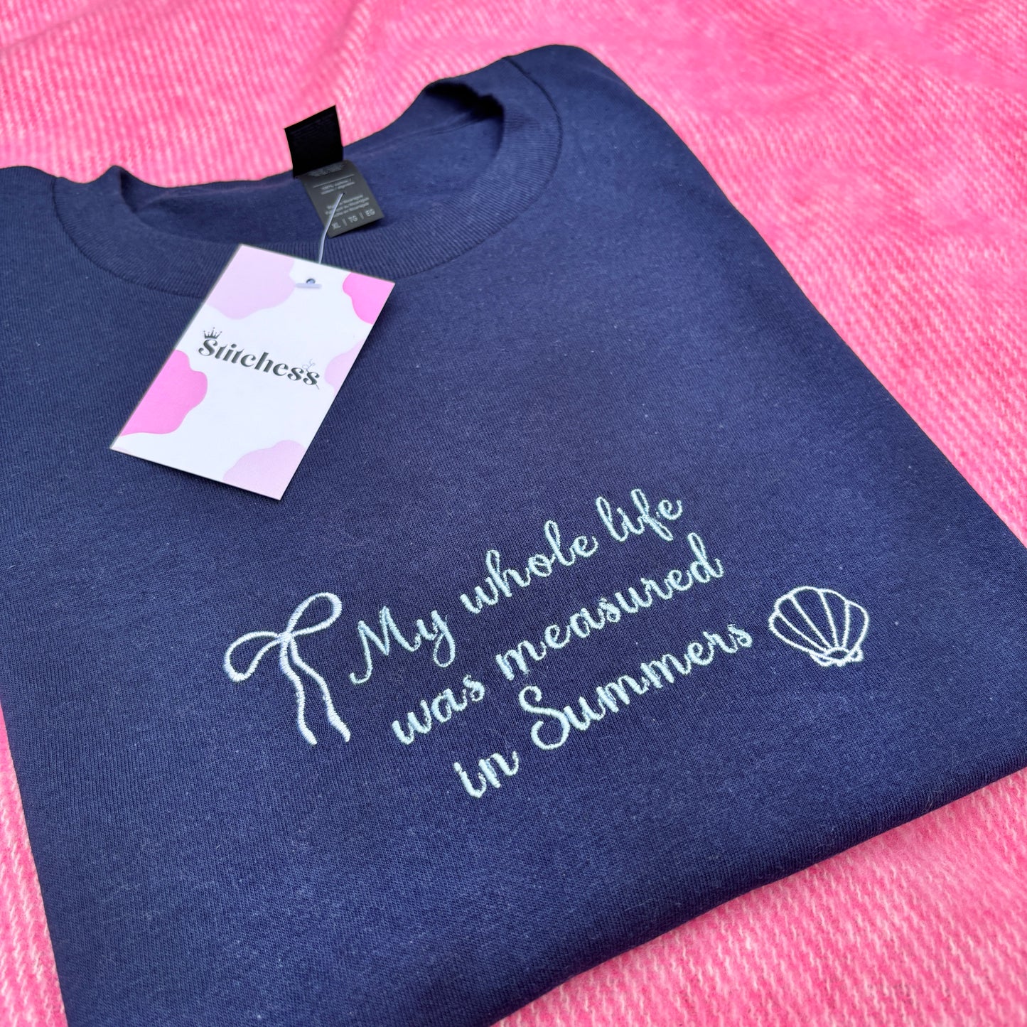 MEASURED IN SUMMERS EMBROIDERED T-SHIRT/SWEATSHIRT