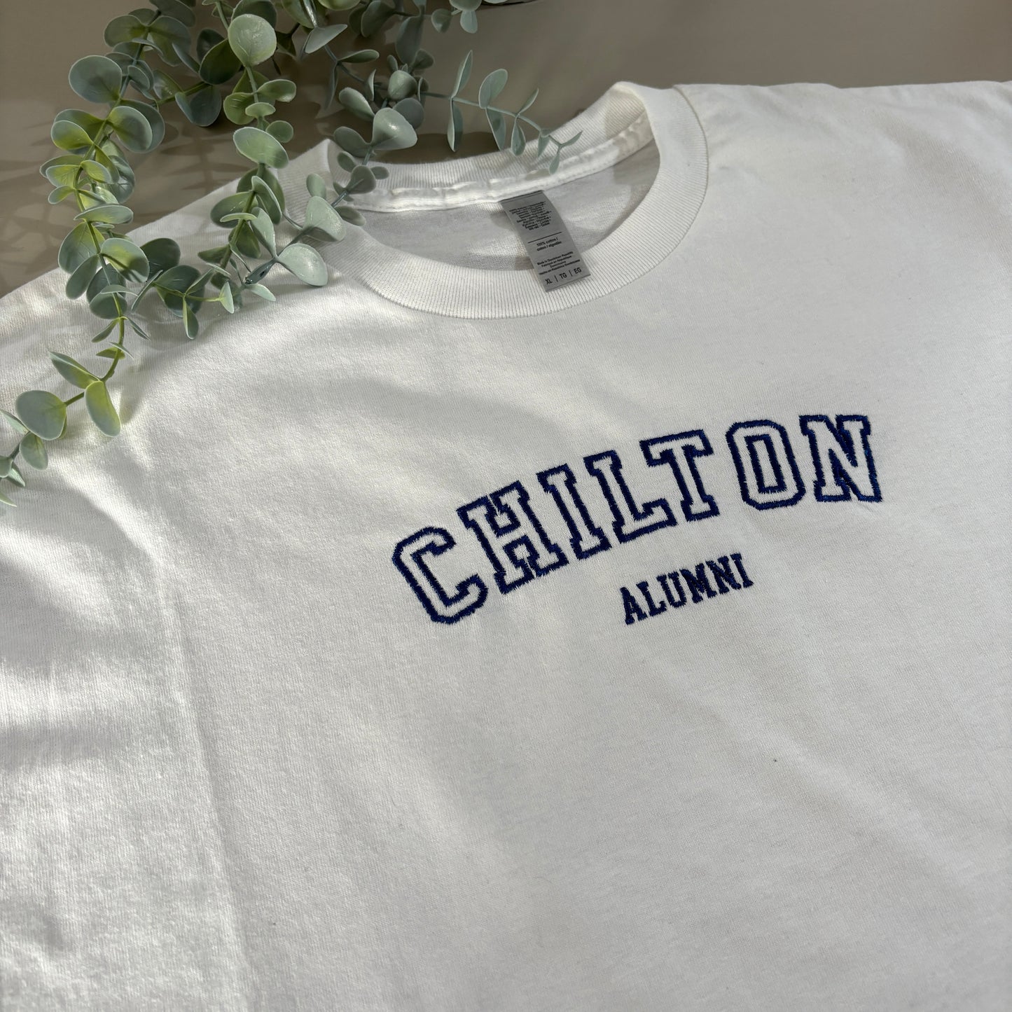 CHILTON EMBROIDERED T-SHIRT/ SWEATSHIRT