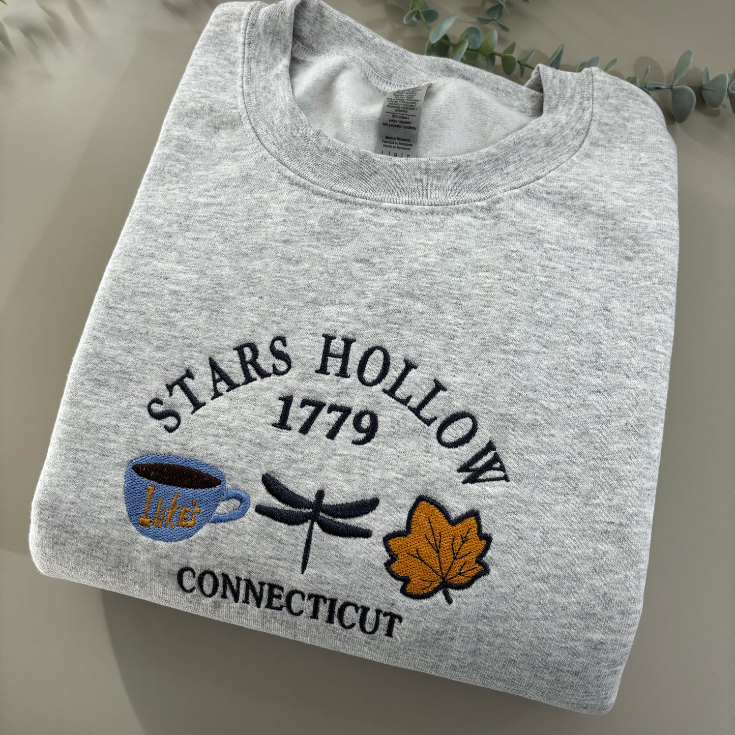 STARS HOLLOW ICONS EMBROIDERED SWEATSHIRT