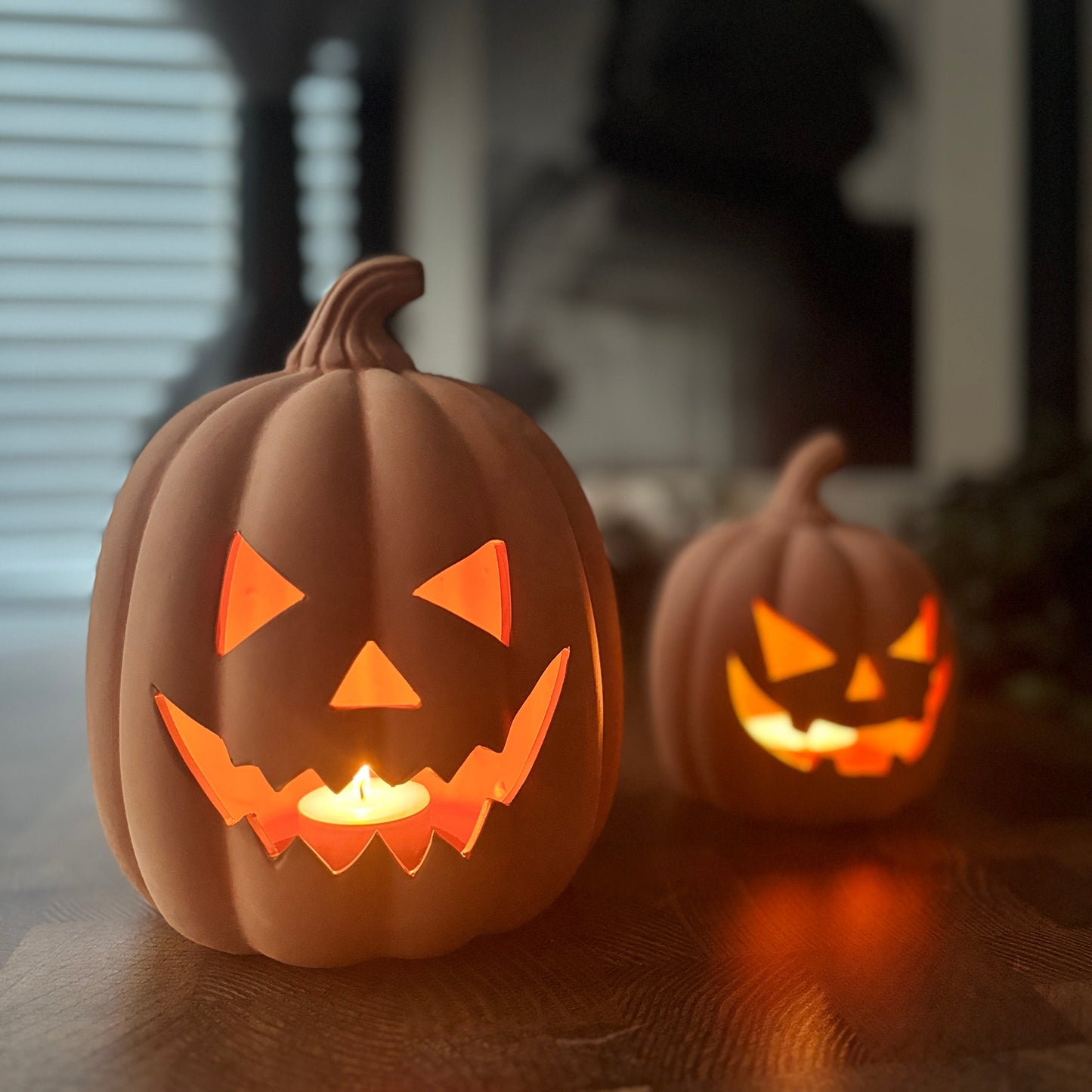 SUMMERWEEN TERRACOTTA PUMPKIN TEALIGHT HOLDER