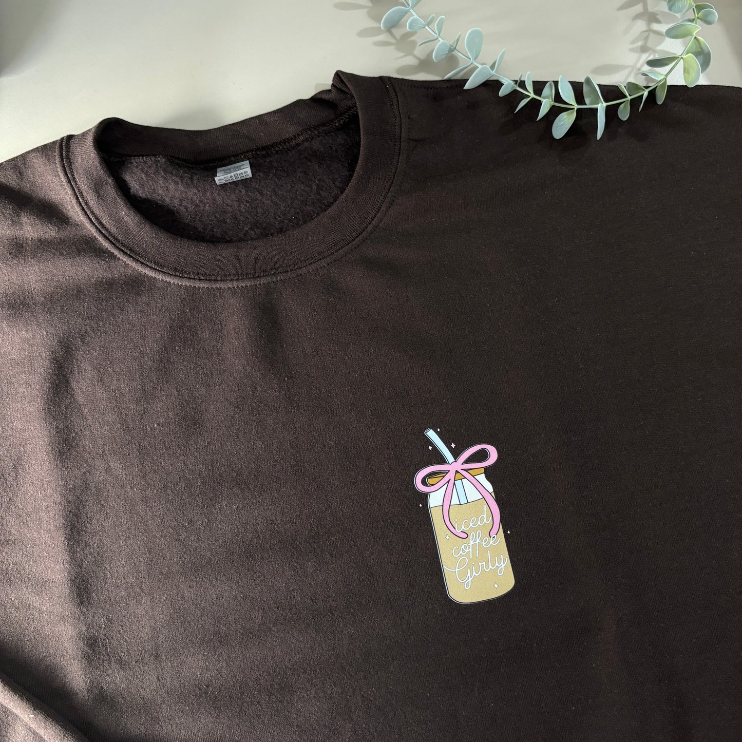 ICED COFFEE GIRLIE PRINTED T-SHIRT/SWEATSHIRT