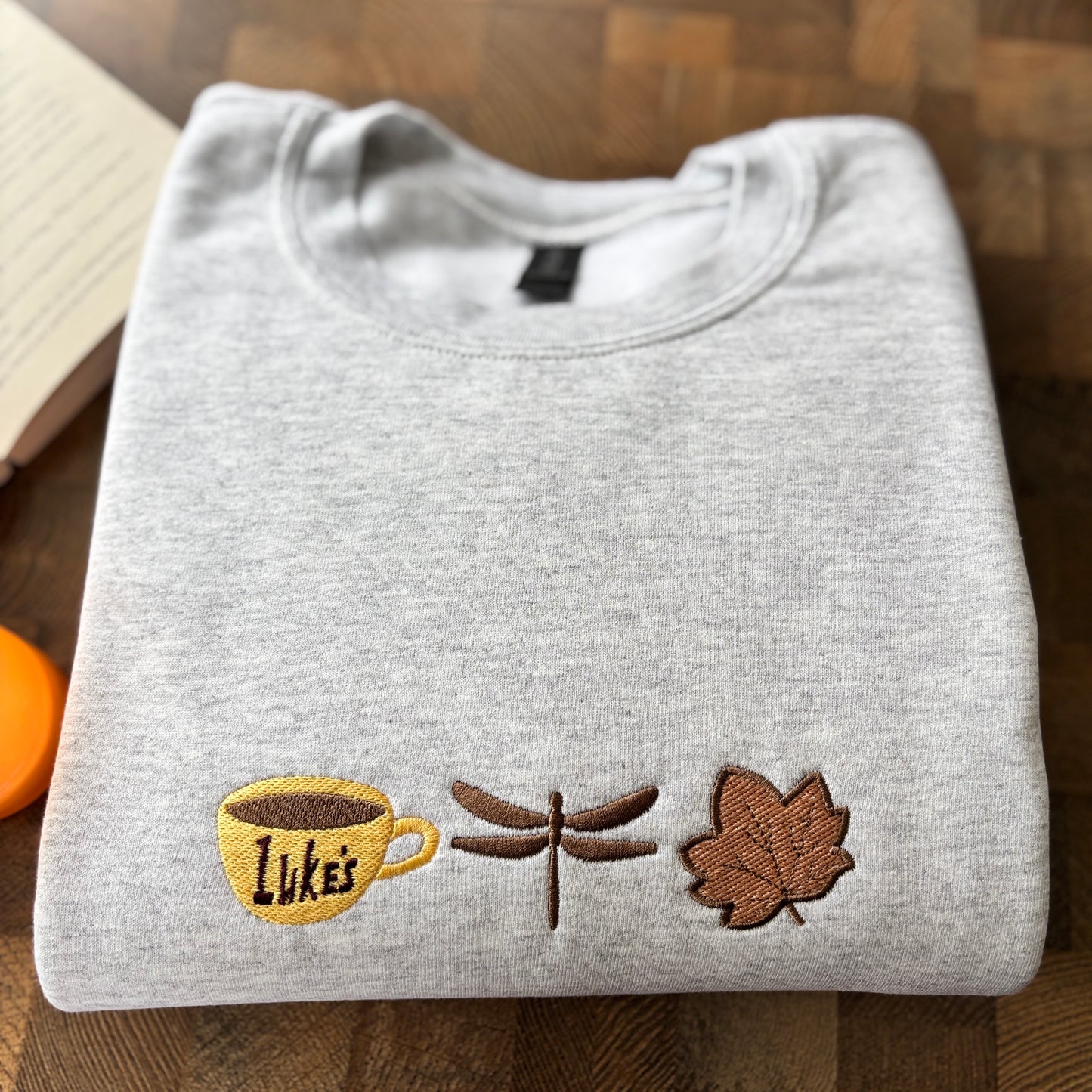STARS HOLLOW ICONS EMBROIDERED SWEATSHIRT