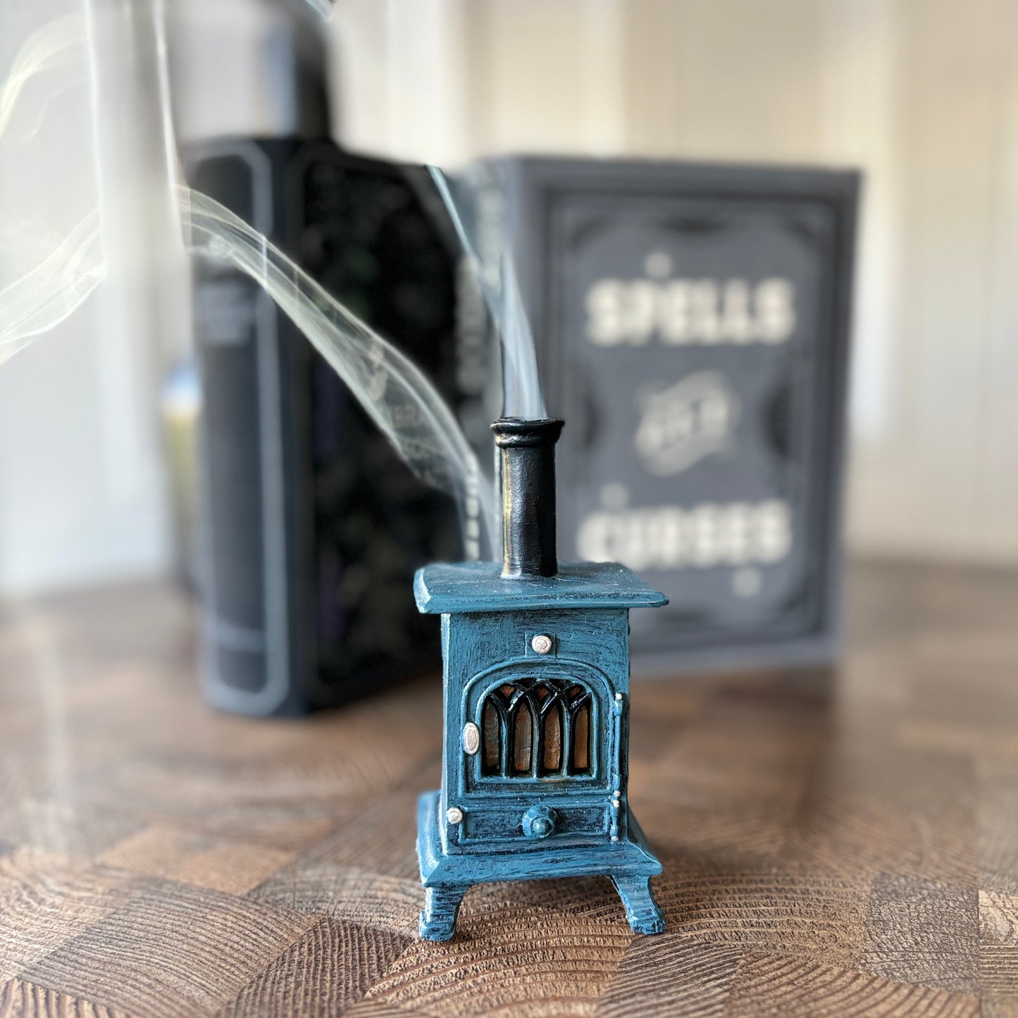WITCHES STOVE INCENSE CONE BURNER