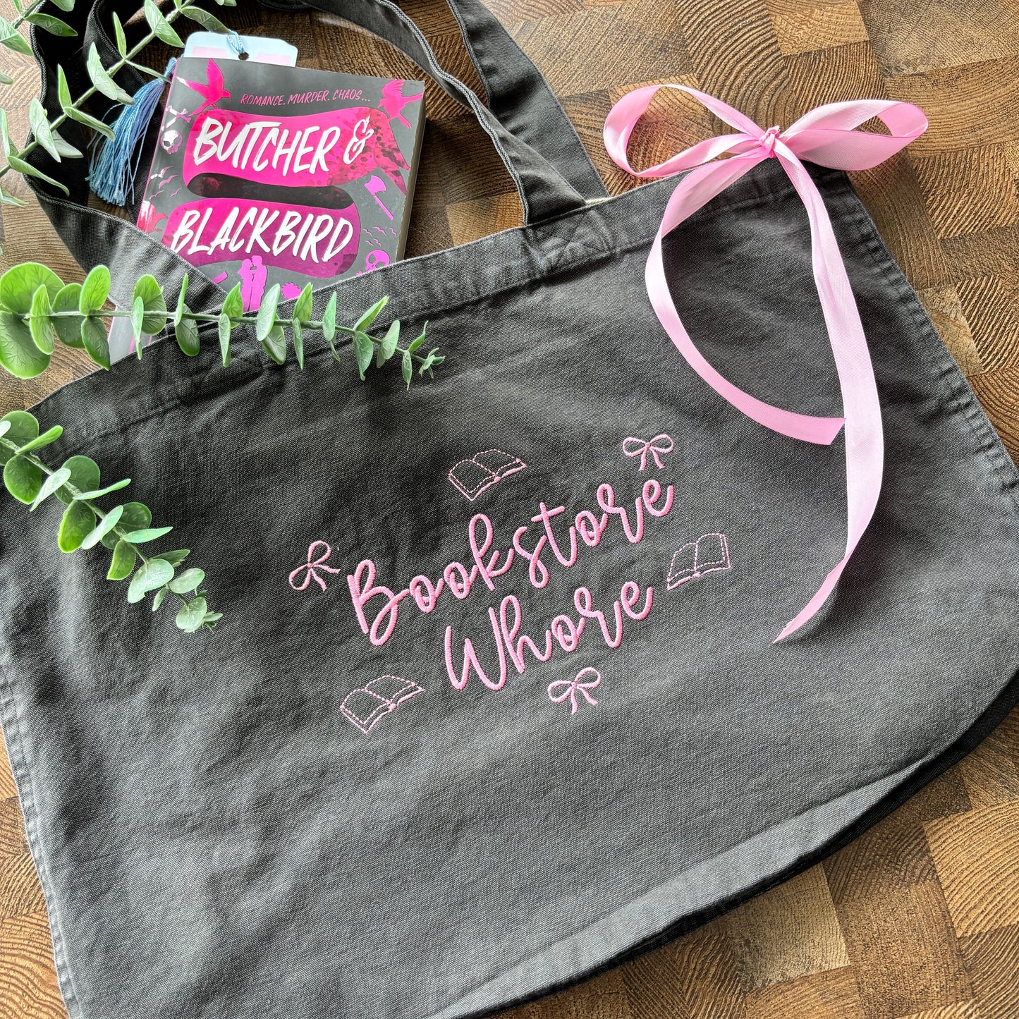 BOOKSTORE WHORE EMBROIDERED GARMENT DYED TOTE BAG đ