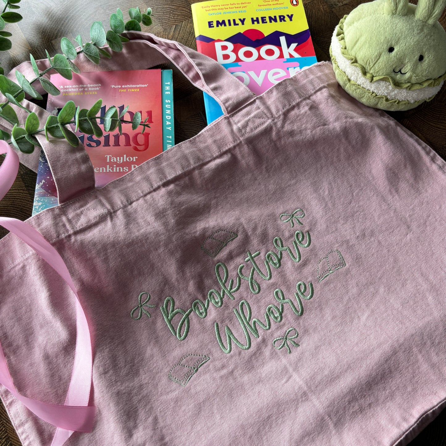 BOOKSTORE WHORE EMBROIDERED GARMENT DYED TOTE BAG đ