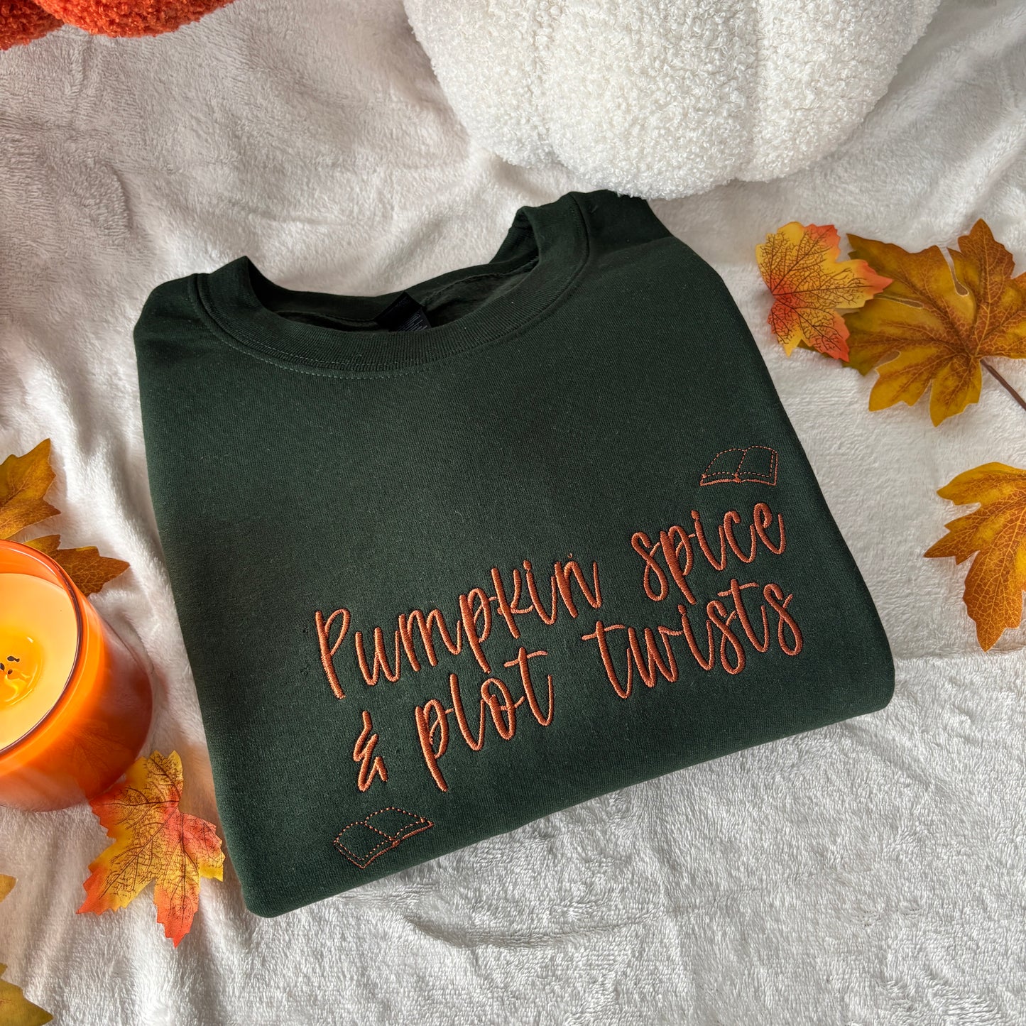 PUMPKIN SPICE & PLOT TWISTS EMBROIDERED SWEATSHIRT