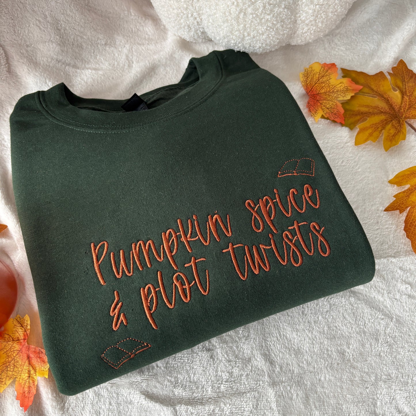 PUMPKIN SPICE & PLOT TWISTS EMBROIDERED SWEATSHIRT