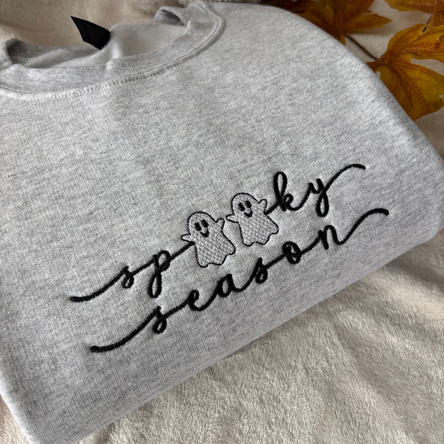 SPOOKY SEASON EMBROIDERED SWEATSHIRT