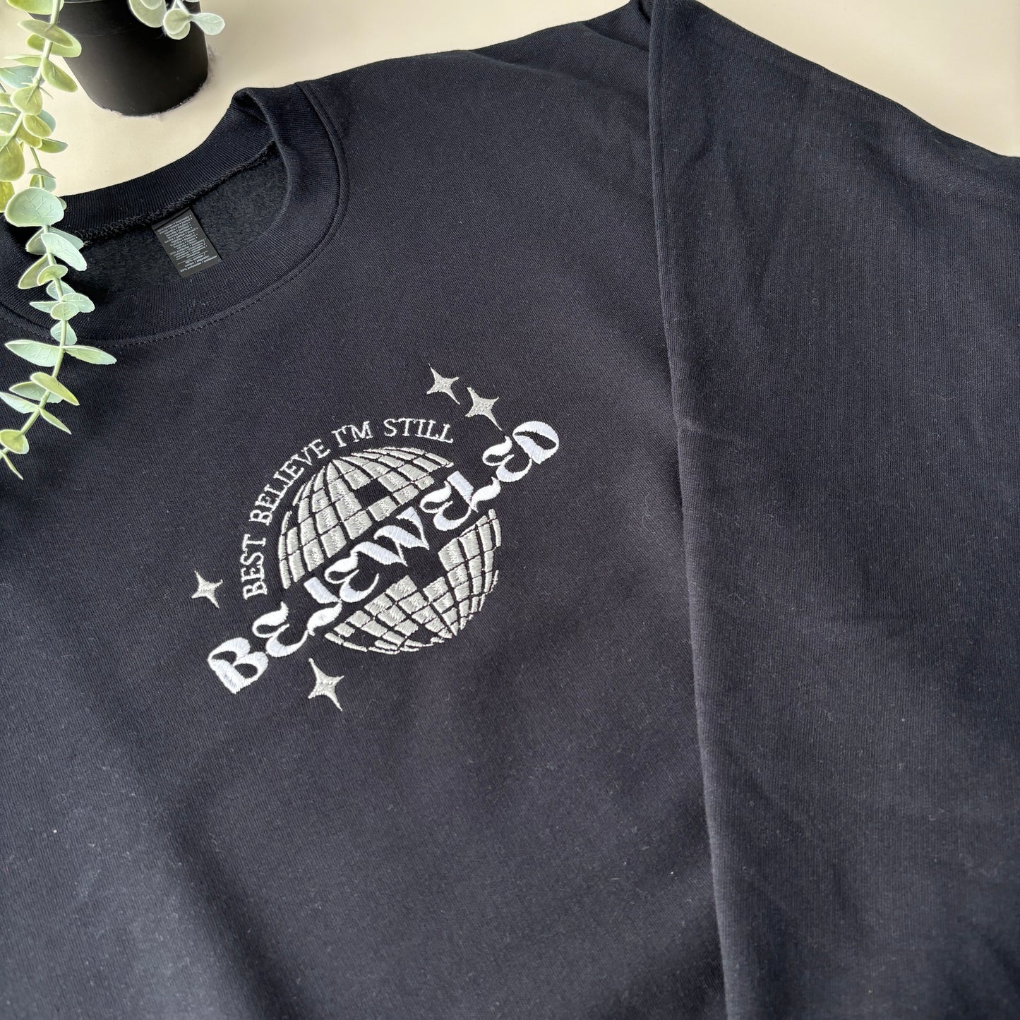 BEJEWELED EMBROIDERED SWEATSHIRT