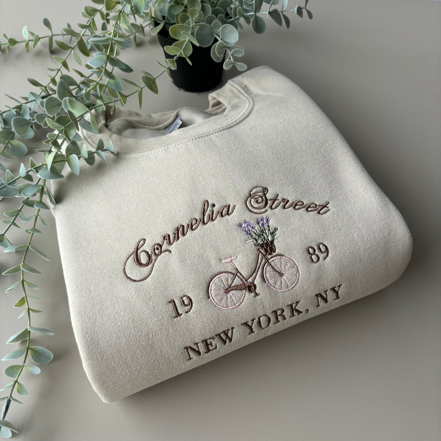 CORNELIA STREET EMBROIDERED SWEATSHIRT