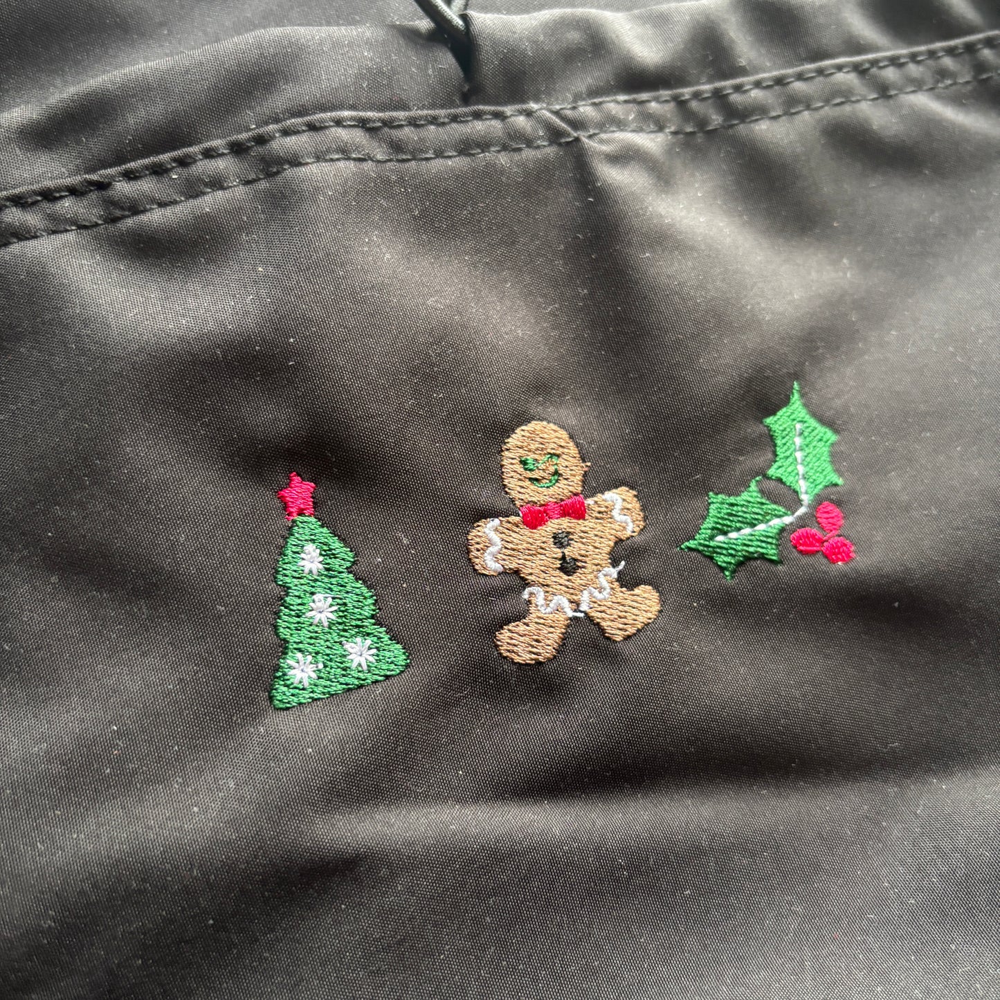 CHRISTMAS BLACK EMBROIDERED CROSSBODY BAG *SAMPLE*