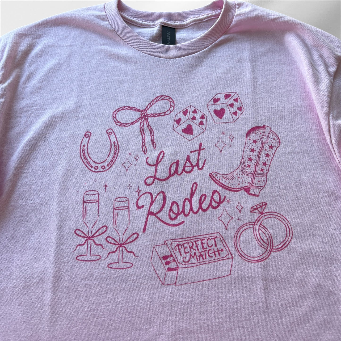 LAST RODEO PRINTED T-SHIRT/SWEATSHIRT