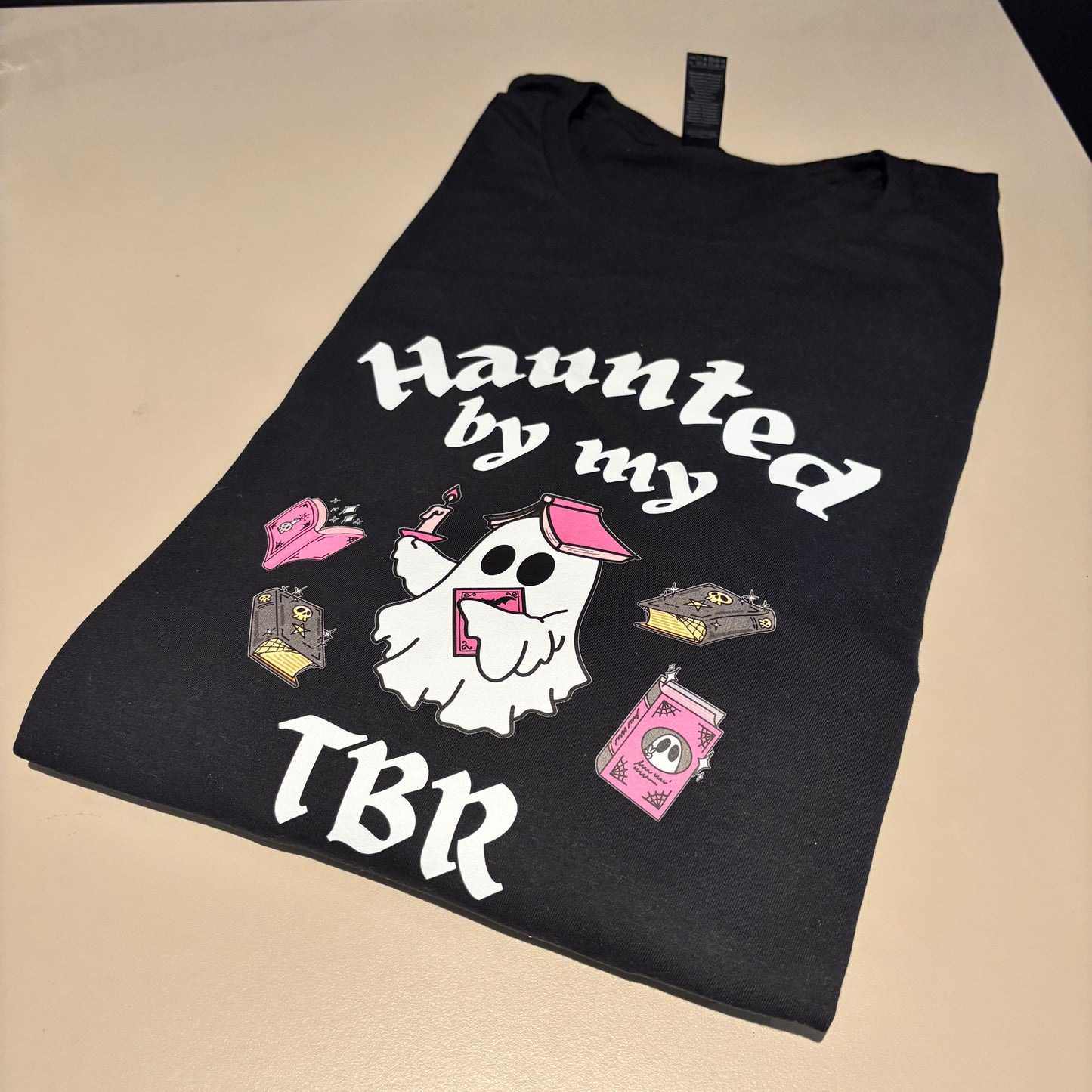 4XL BLACK HAUNTED BY MY TBR TEE