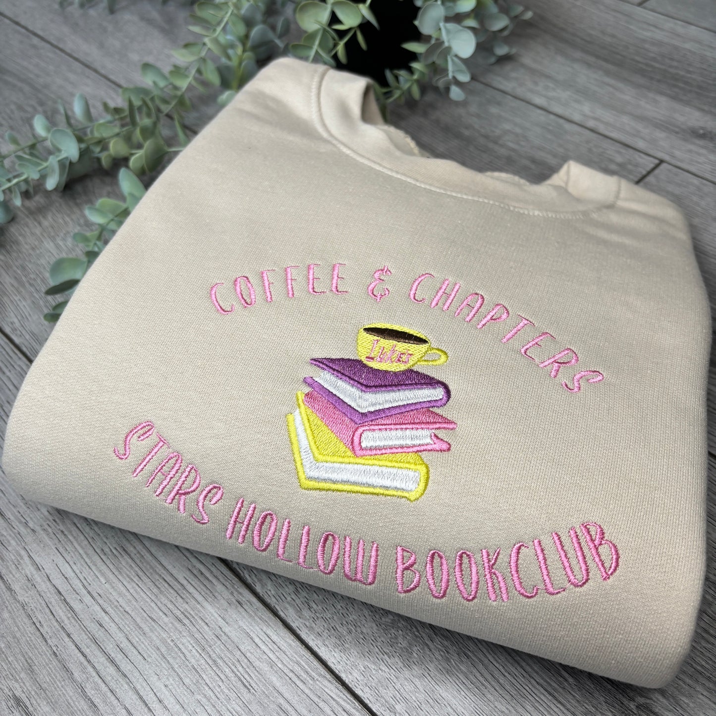 STARS HOLLOW COFFEE & CHAPTERS BOOK CLUB EMBROIDERED SWEATSHIRT