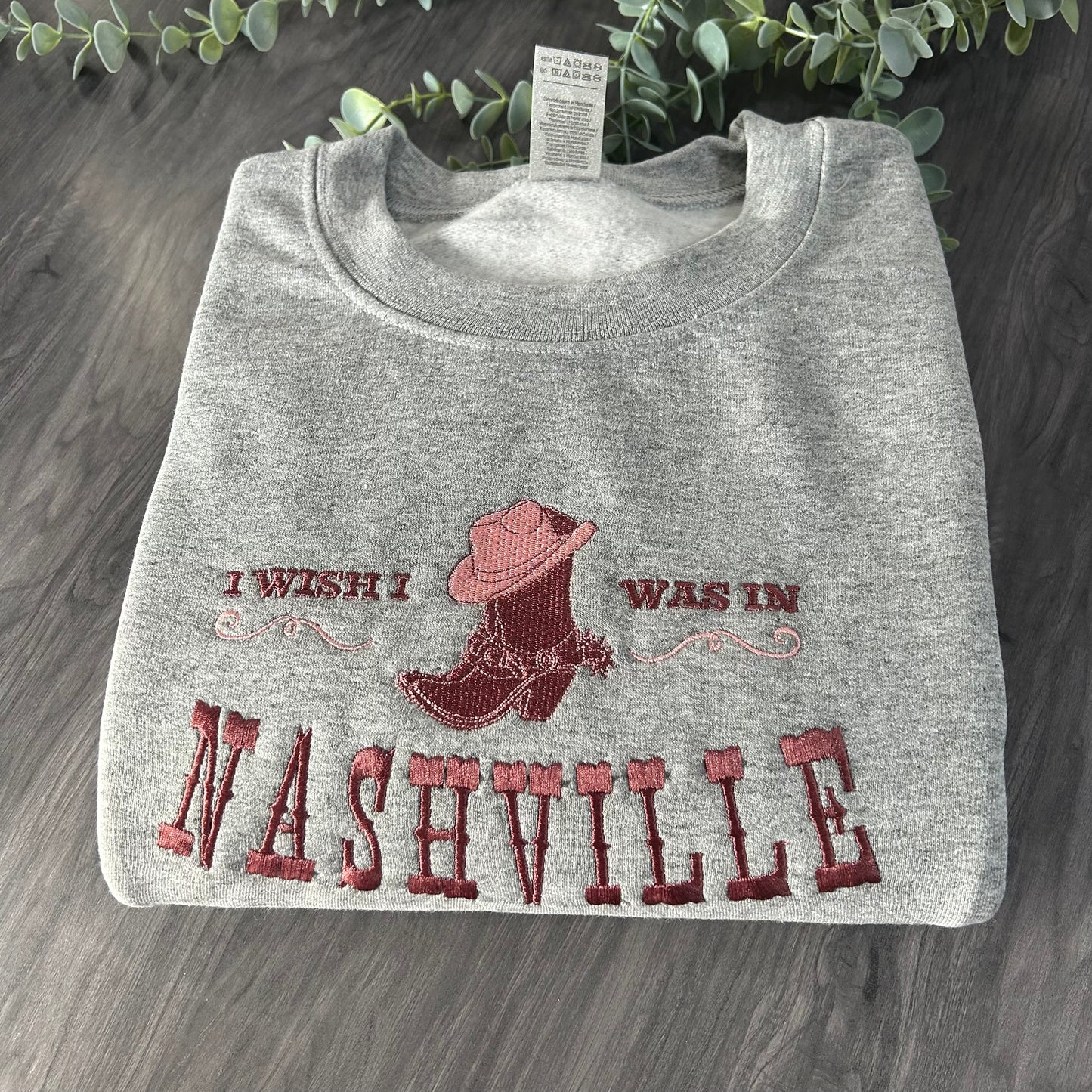 NASHVILLE EMBROIDERED SWEATSHIRT