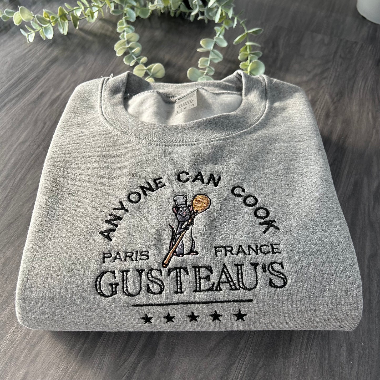 REMY ANYONE CAN COOK EMBROIDERED SWEATSHIRT