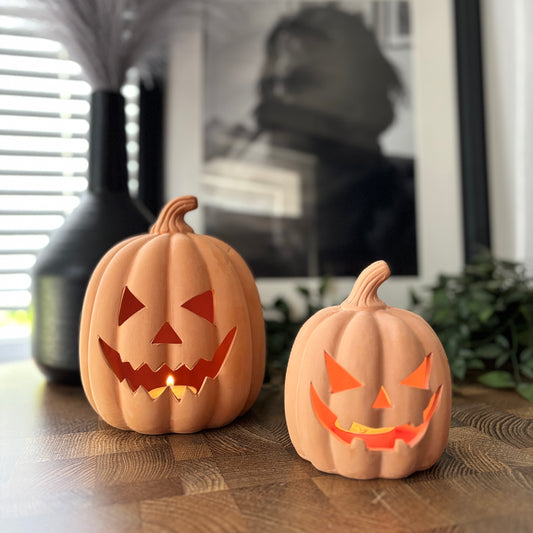 SUMMERWEEN TERRACOTTA PUMPKIN TEALIGHT HOLDER