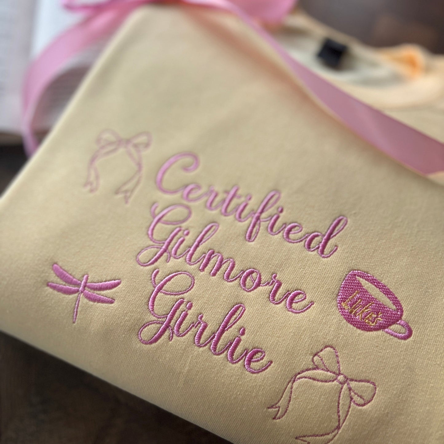 CERTIFIED GILMORE GIRLIE EMBROIDERED SWEATSHIRT