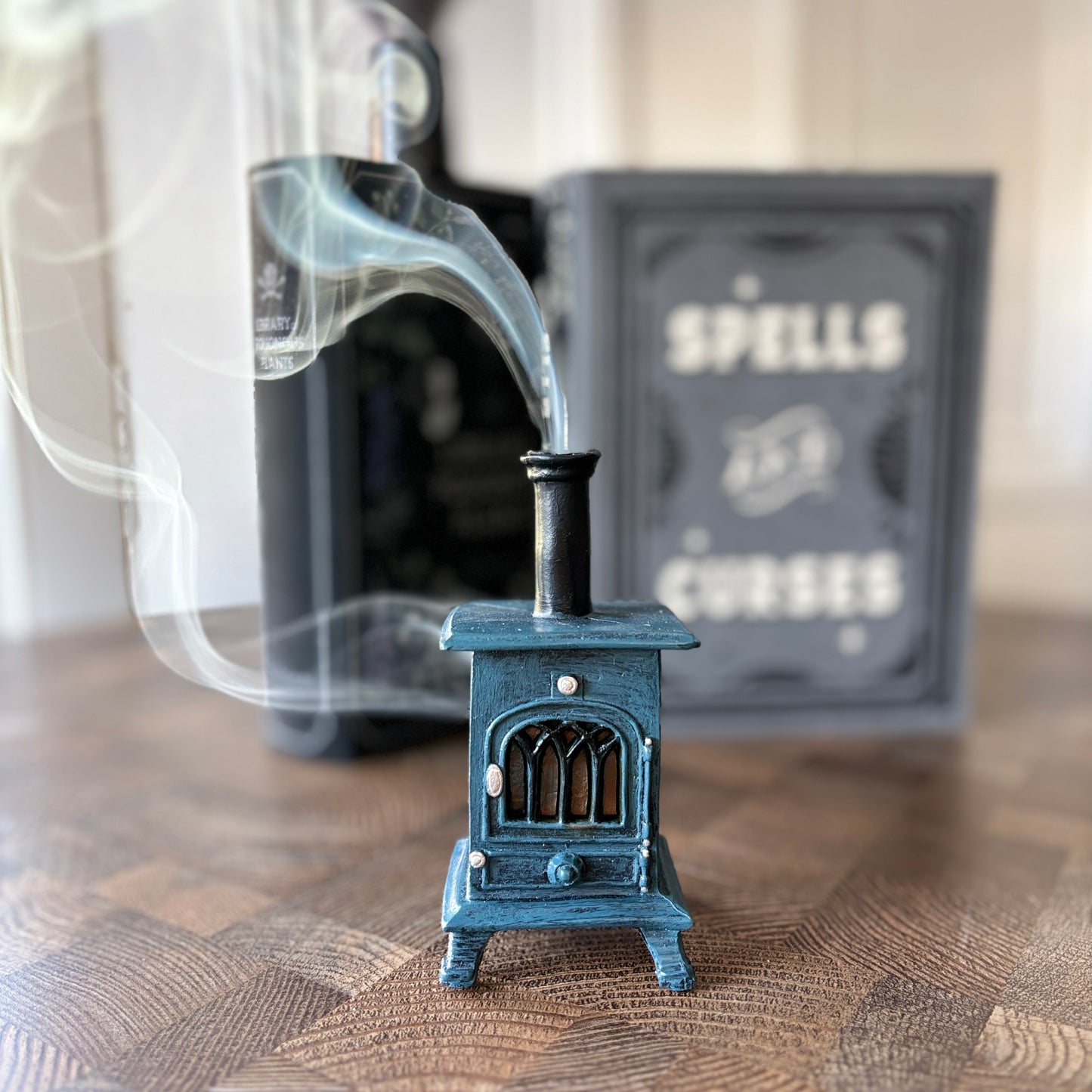 WITCHES STOVE INCENSE CONE BURNER