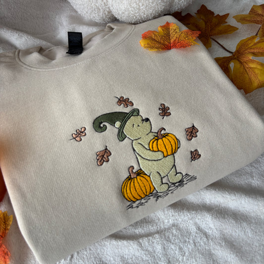 WITCHY WINNIE EMBROIDERED SWEATSHIRT