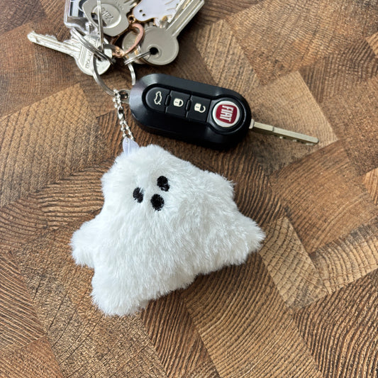 LITTLE FLUFFY GHOSTIE KEYCHAIN/BAG CHARM 👻