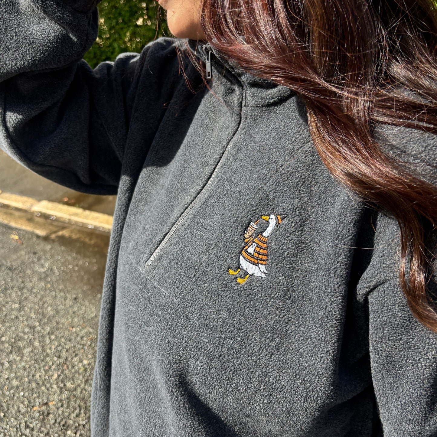 SUPER COSY EMBROIDERED FLEECE