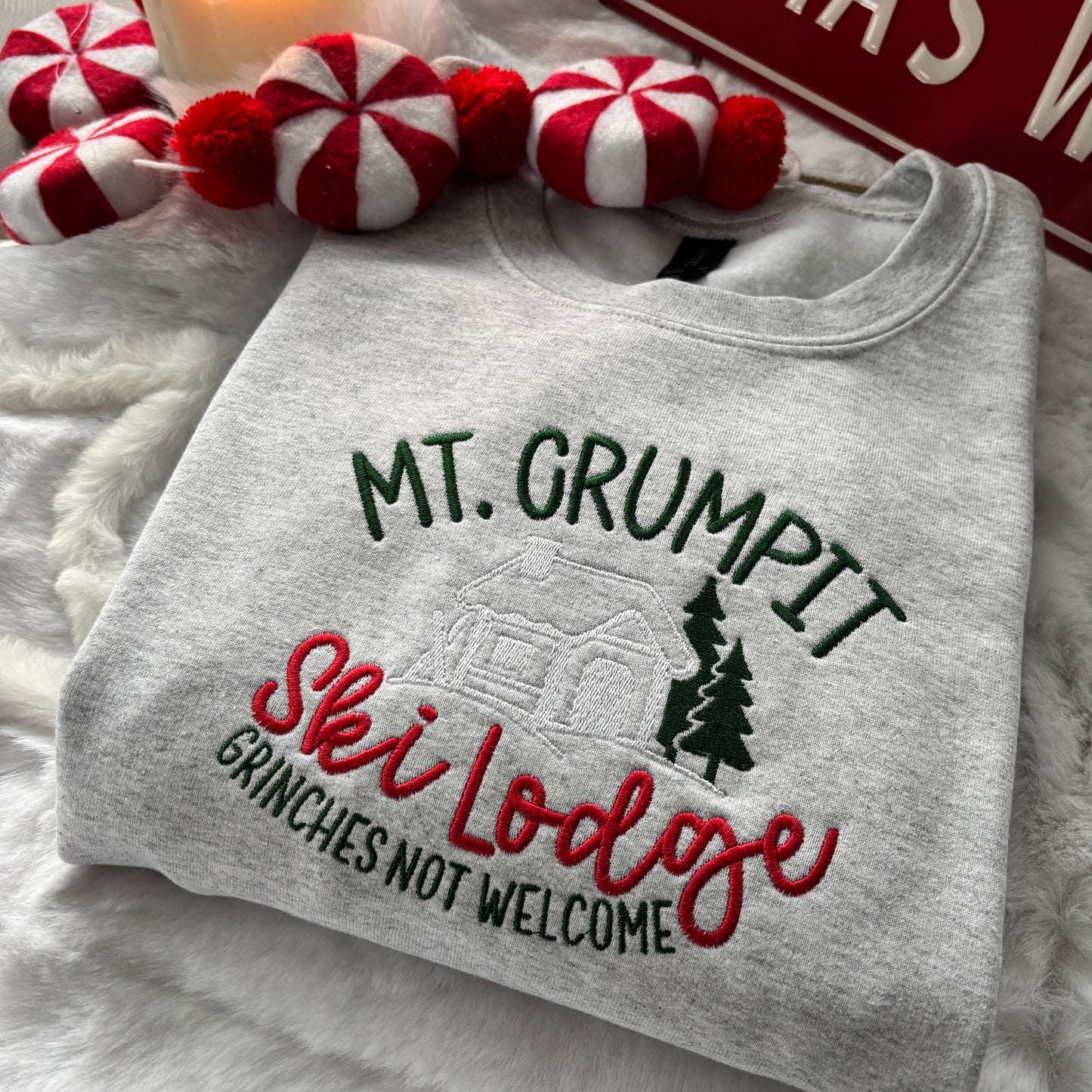 WHOVILLE MT CRUMPIT EMBROIDERED SWEATSHIRT