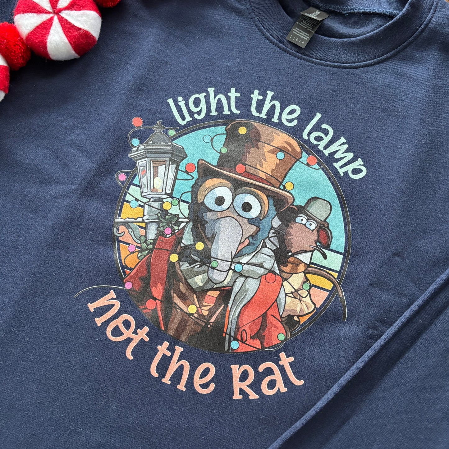 LIGHT THE LAMP NOT THE RAT PRINTED T-SHIRT/ SWEATSHIRT