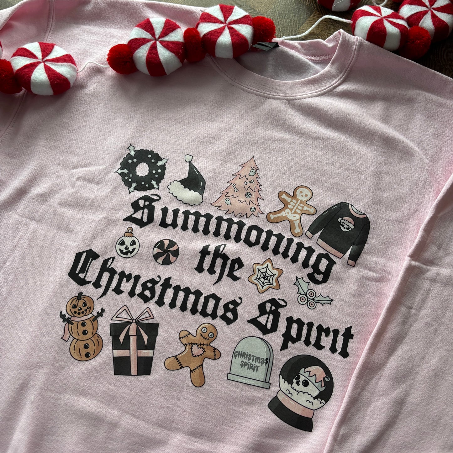 SUMMONING THE CHRISTMAS SPIRIT PRINTED T-SHIRT/ SWEATSHIRT