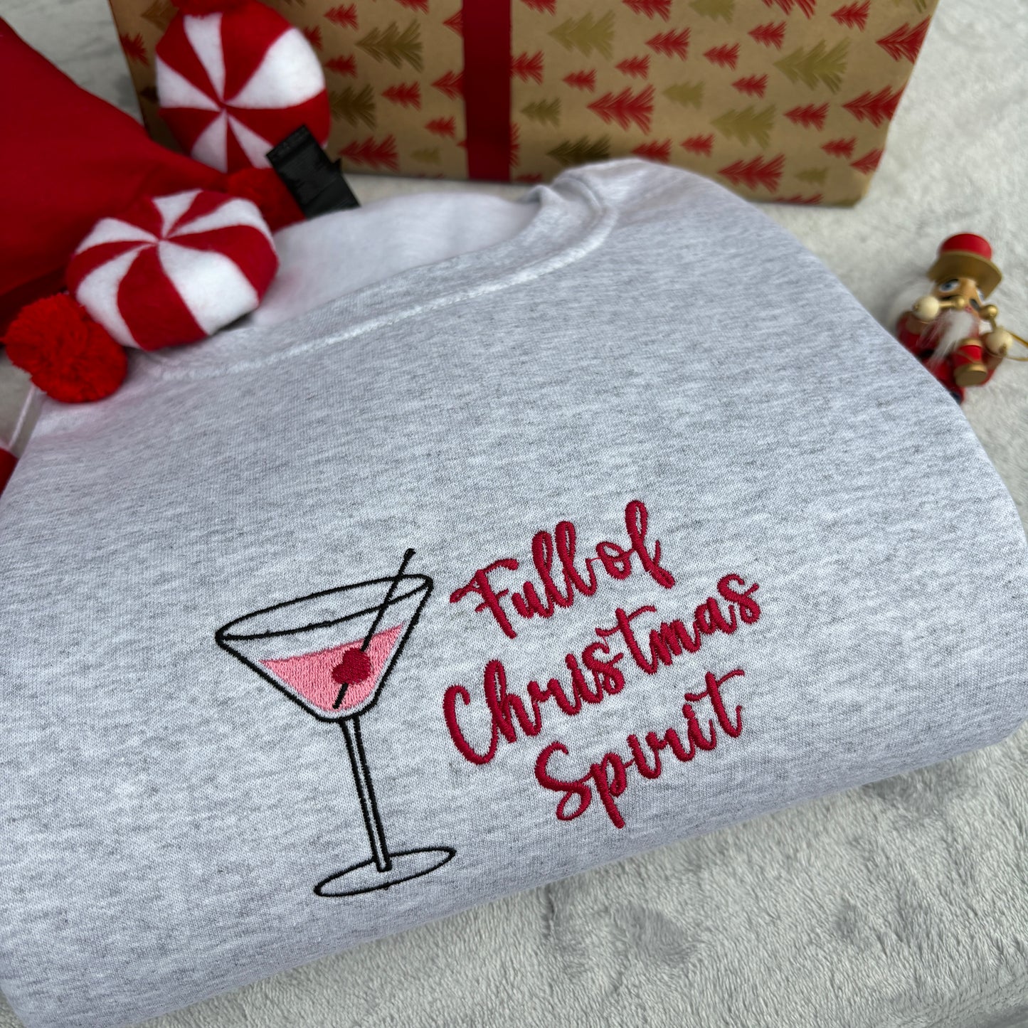 CHRISTMAS SPIRIT EMBROIDERED SWEATSHIRT