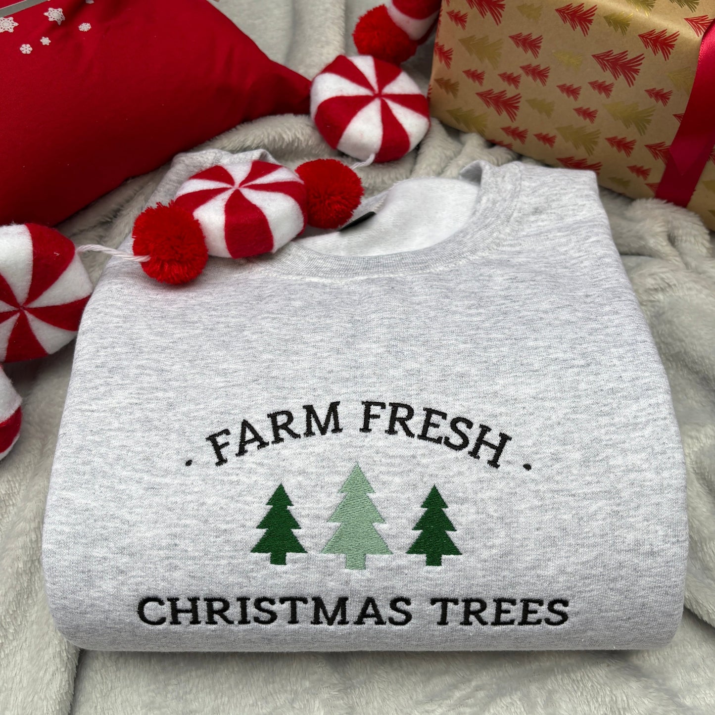 FARM FRESH TREES EMBROIDERED SWEATSHIRT