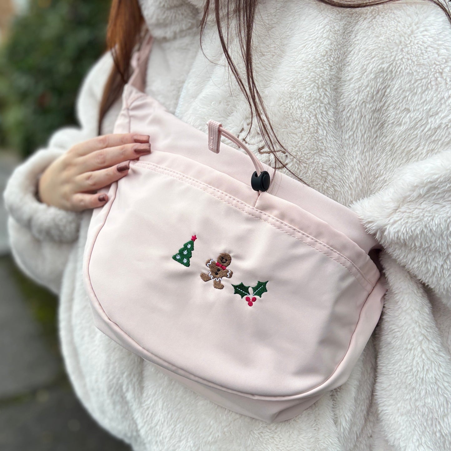 CHRISTMAS EMBROIDERED CROSSBODY BAG 💓