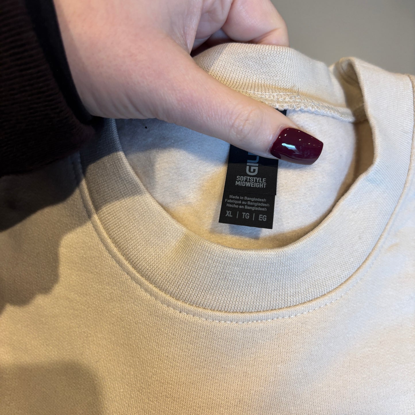 XL BEIGE STARS HOLLOW ICONS EMBROIDERED SWEATSHIRT *SECONDS*