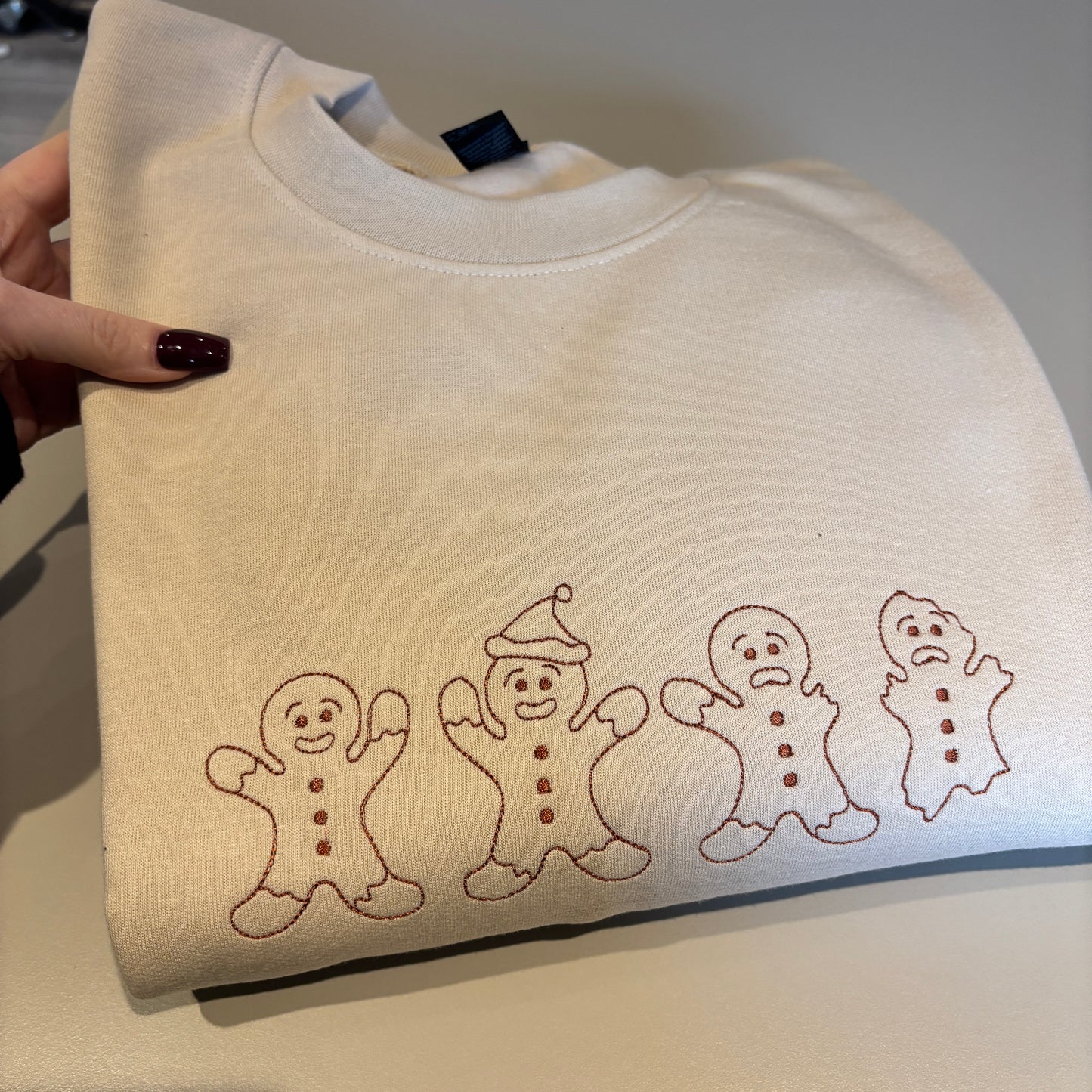 XL BEIGE GINGERBREAD EMBROIDERED SWEATSHIRT *SAMPLE*