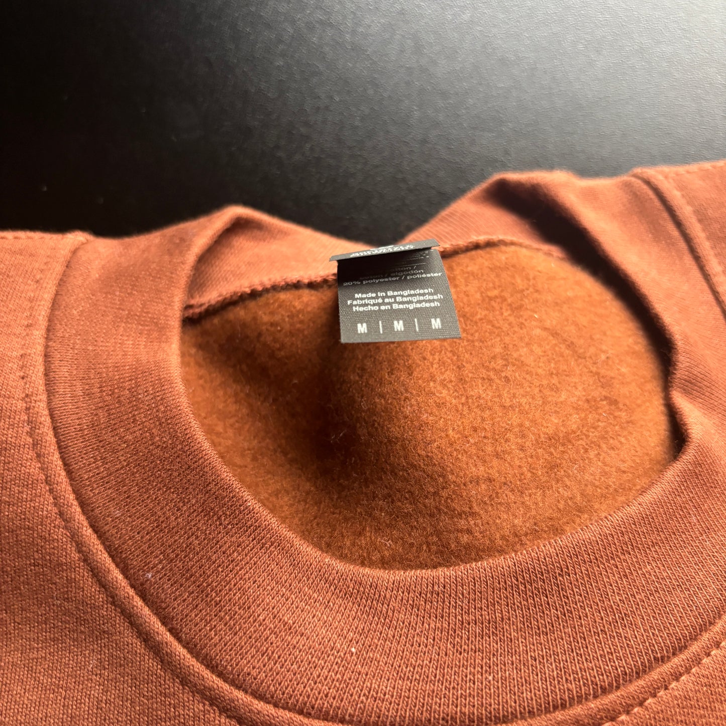 MEDIUM RUST GINGERBREAD EMBROIDERED SWEATSHIRT *SAMPLE*