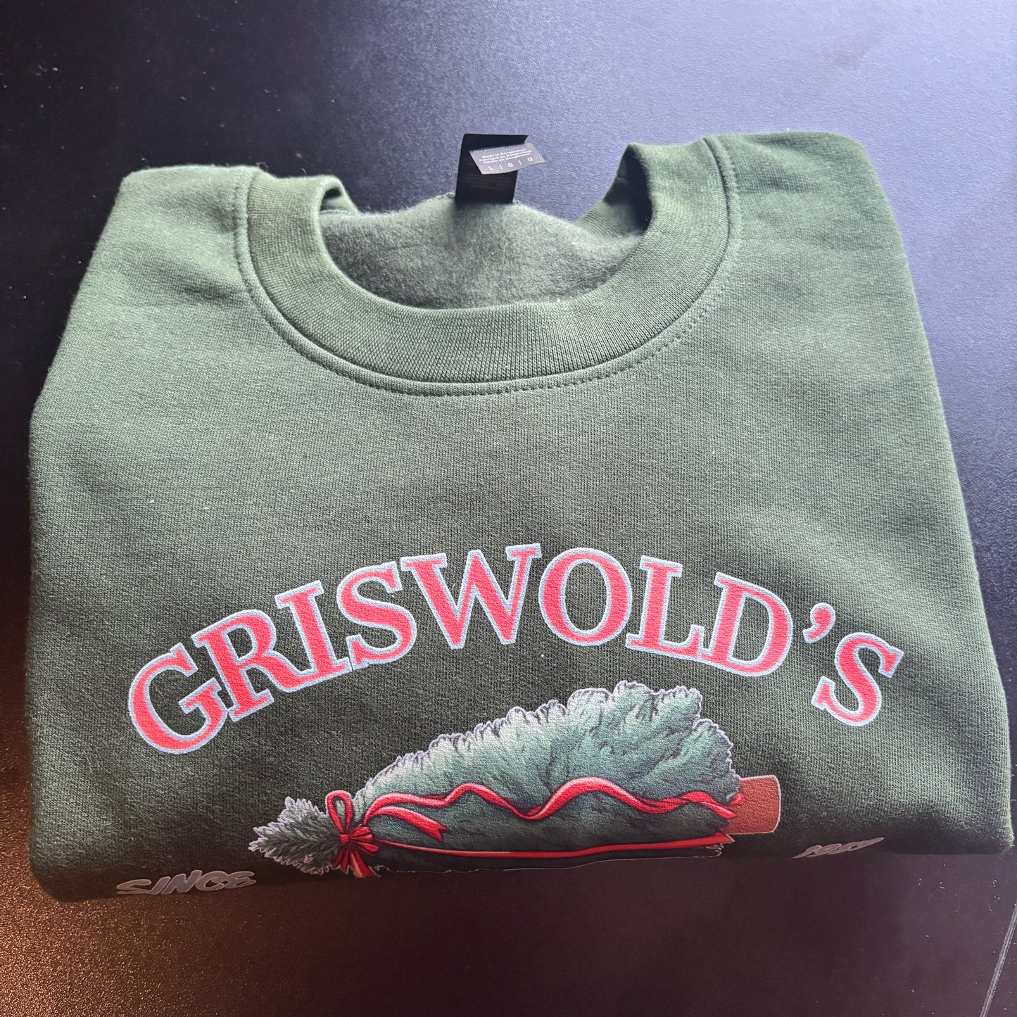 LARGE GREEN GRISWOLD PRINTED SWEATSHIRT *SAMPLE*